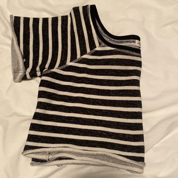 T-shirt - Picture 3 of 4